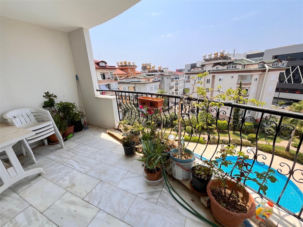 Квартира планировкой 2+1 c видом на бассейн район Джикджилли Аланья. - Фото 19