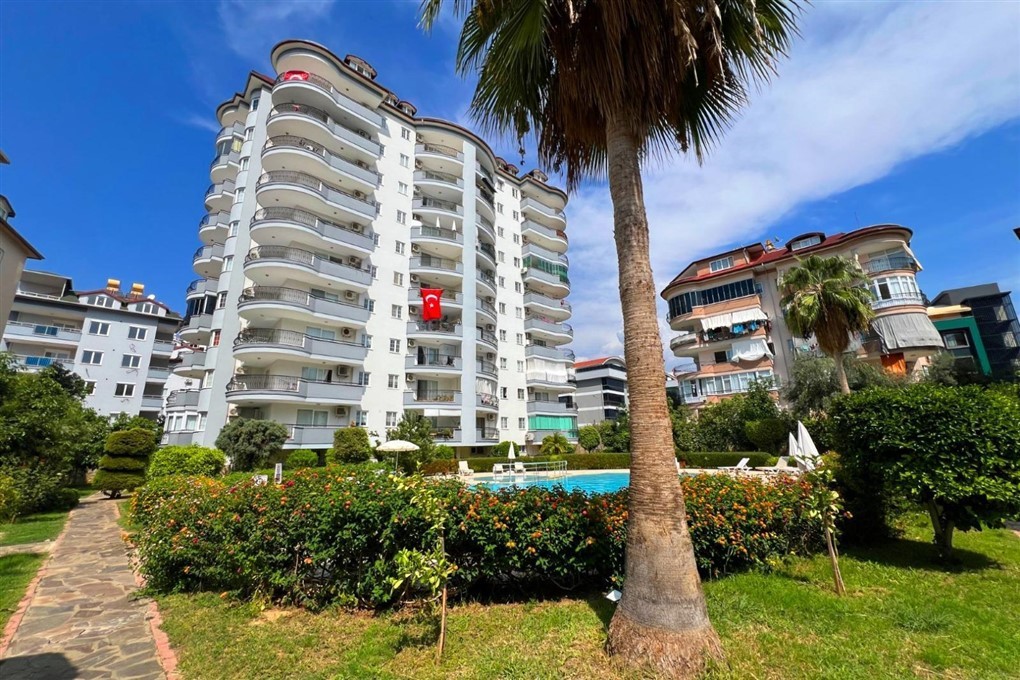 Квартира планировкой 2+1 c видом на бассейн район Джикджилли Аланья. - Фото 2