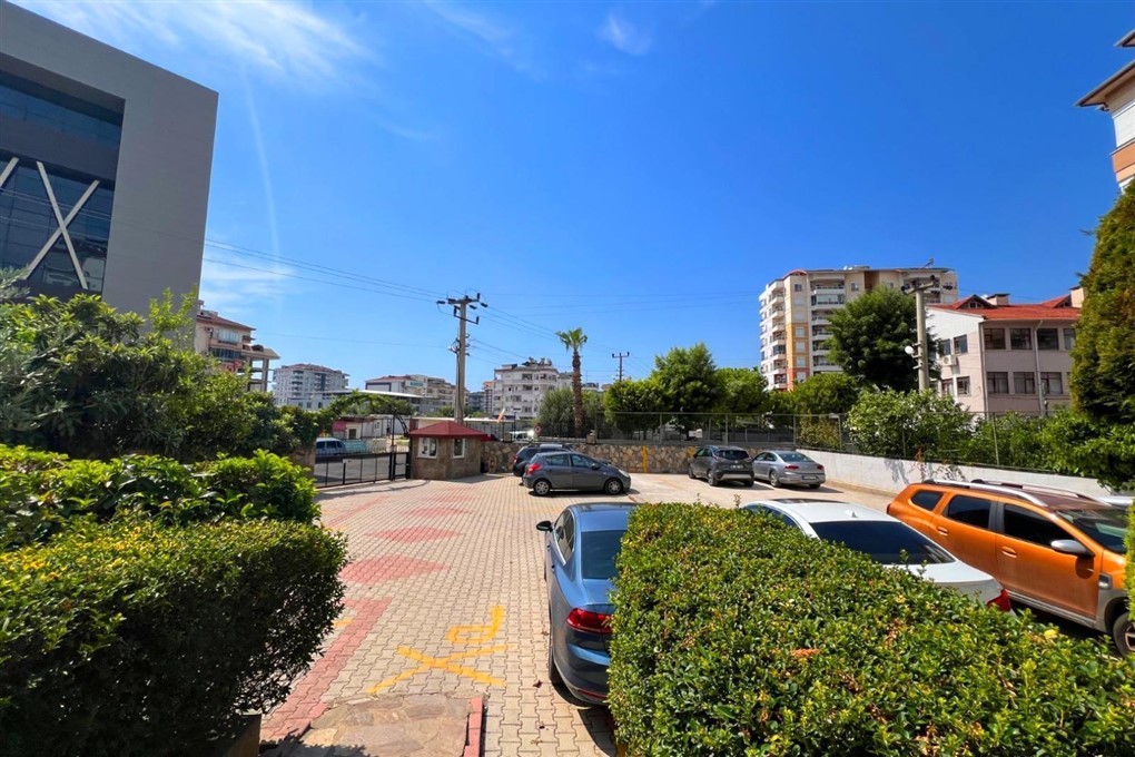 Квартира планировкой 2+1 c видом на бассейн район Джикджилли Аланья. - Фото 11