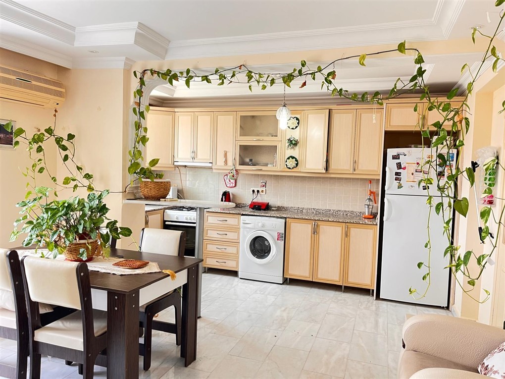 Квартира планировкой 2+1 c видом на бассейн район Джикджилли Аланья. - Фото 15