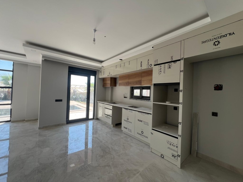 Новая вилла планировкой 3+1 с личным бассейном в районе Паяллар Аланья.  - Фото 7