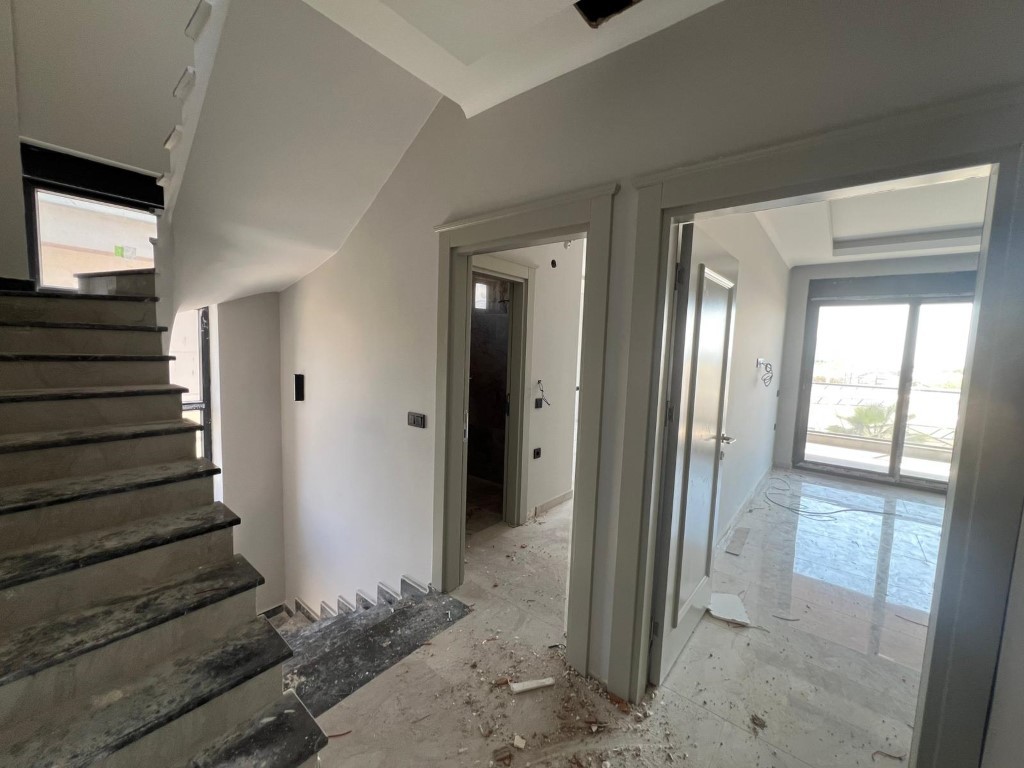 Новая вилла планировкой 3+1 с личным бассейном в районе Паяллар Аланья.  - Фото 10