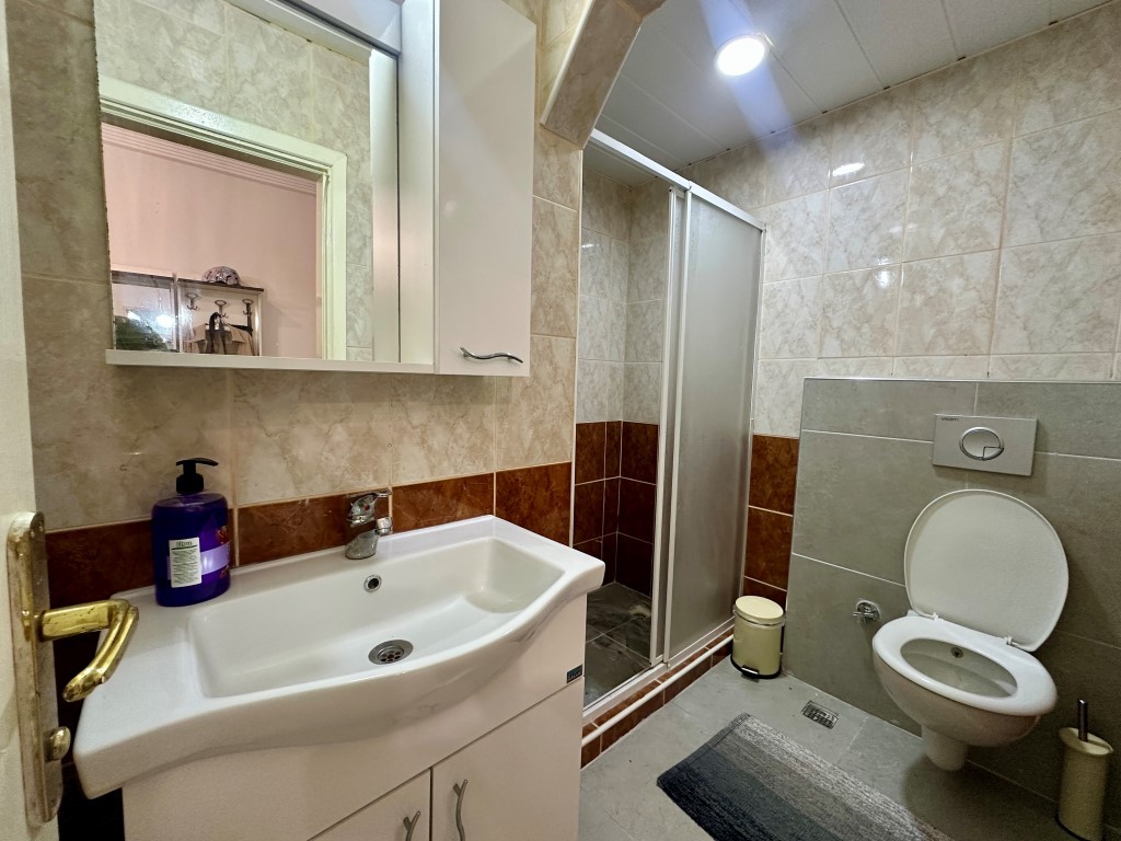 Просторная квартира в 400 метрах от пляжа район Оба Аланья.  - Фото 14