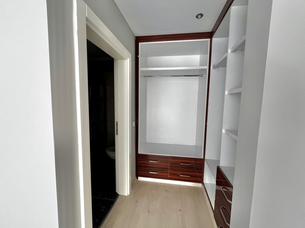 Просторная квартира 150м с видом на бассейн в районе Оба Аланья.  - Фото 26