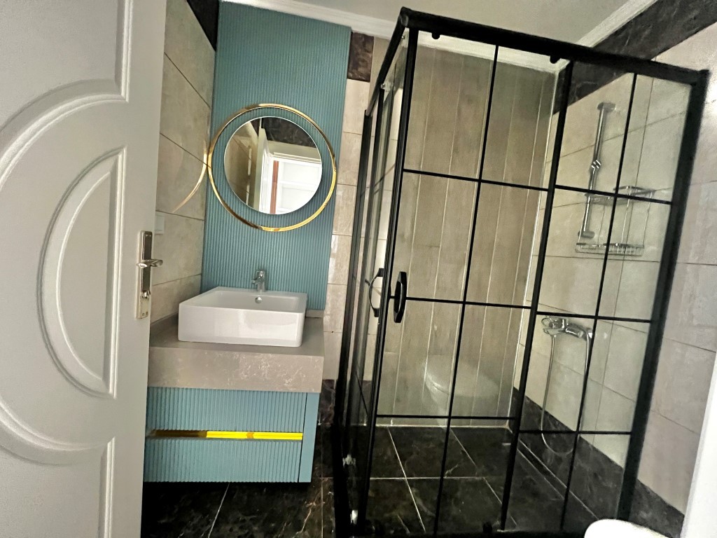 Просторная квартира 150м с видом на бассейн в районе Оба Аланья.  - Фото 25