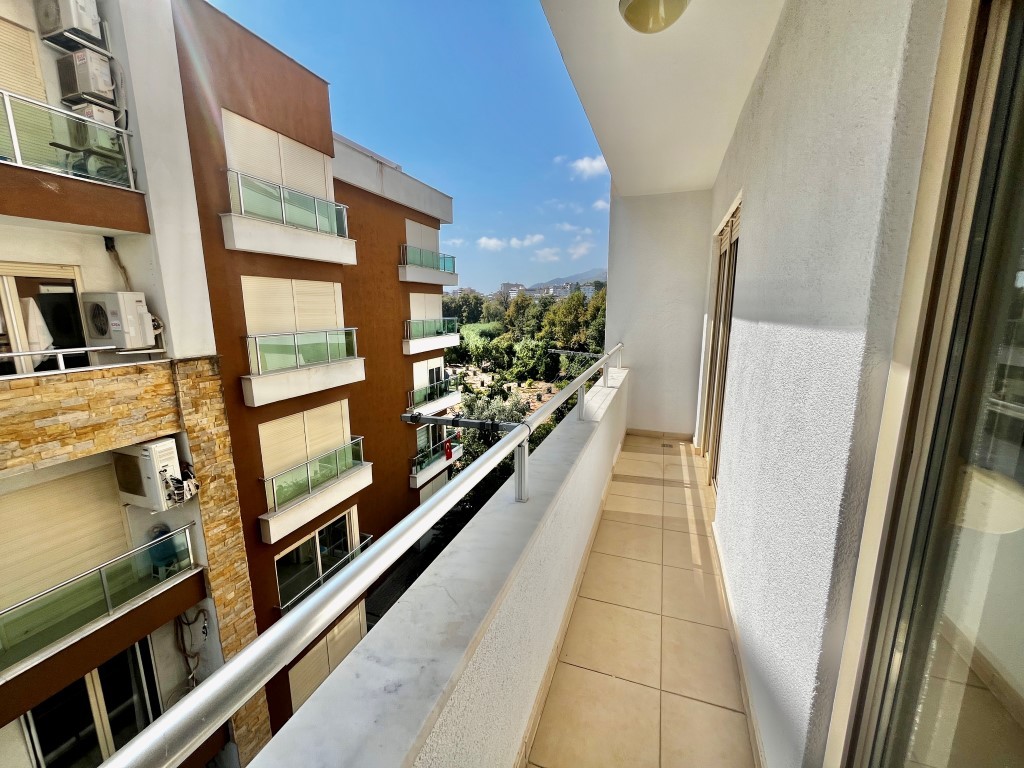 Просторная квартира 150м с видом на бассейн в районе Оба Аланья.  - Фото 27