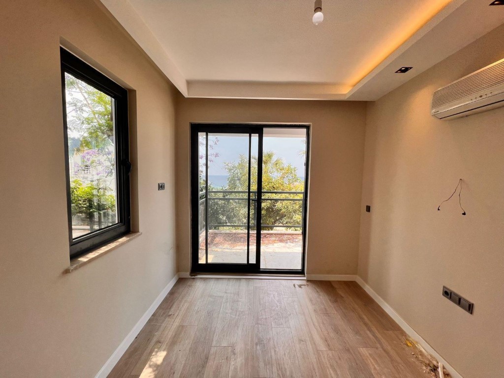 Вилла с видом на море район Демирташ Аланья.  - Фото 18