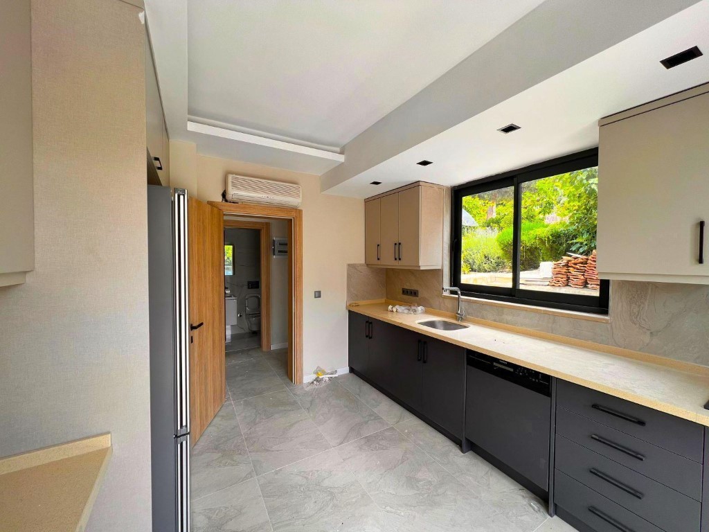 Вилла с видом на море район Демирташ Аланья.  - Фото 13