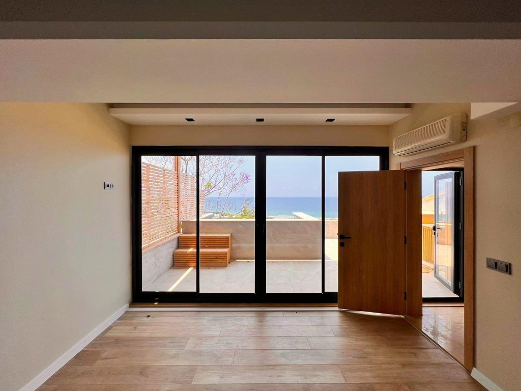 Вилла с видом на море район Демирташ Аланья.  - Фото 27