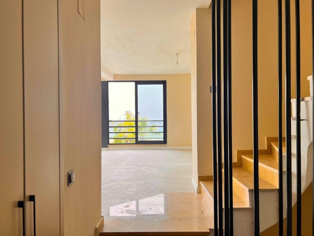 Вилла с видом на море район Демирташ Аланья.  - Фото 10