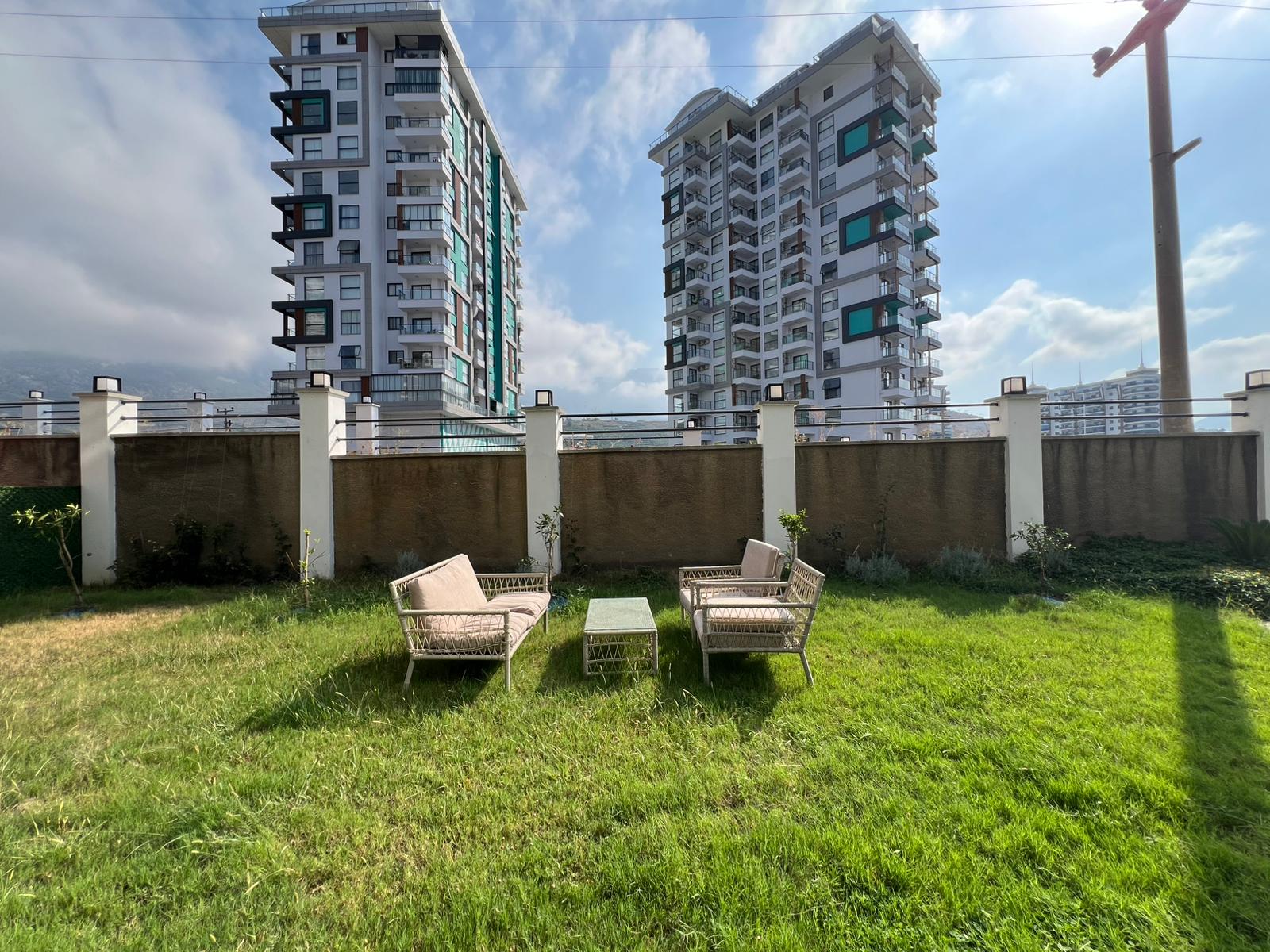 Уютная двухкомнатная квартира в живописном районе Махмутлар Алания. - Фото 10