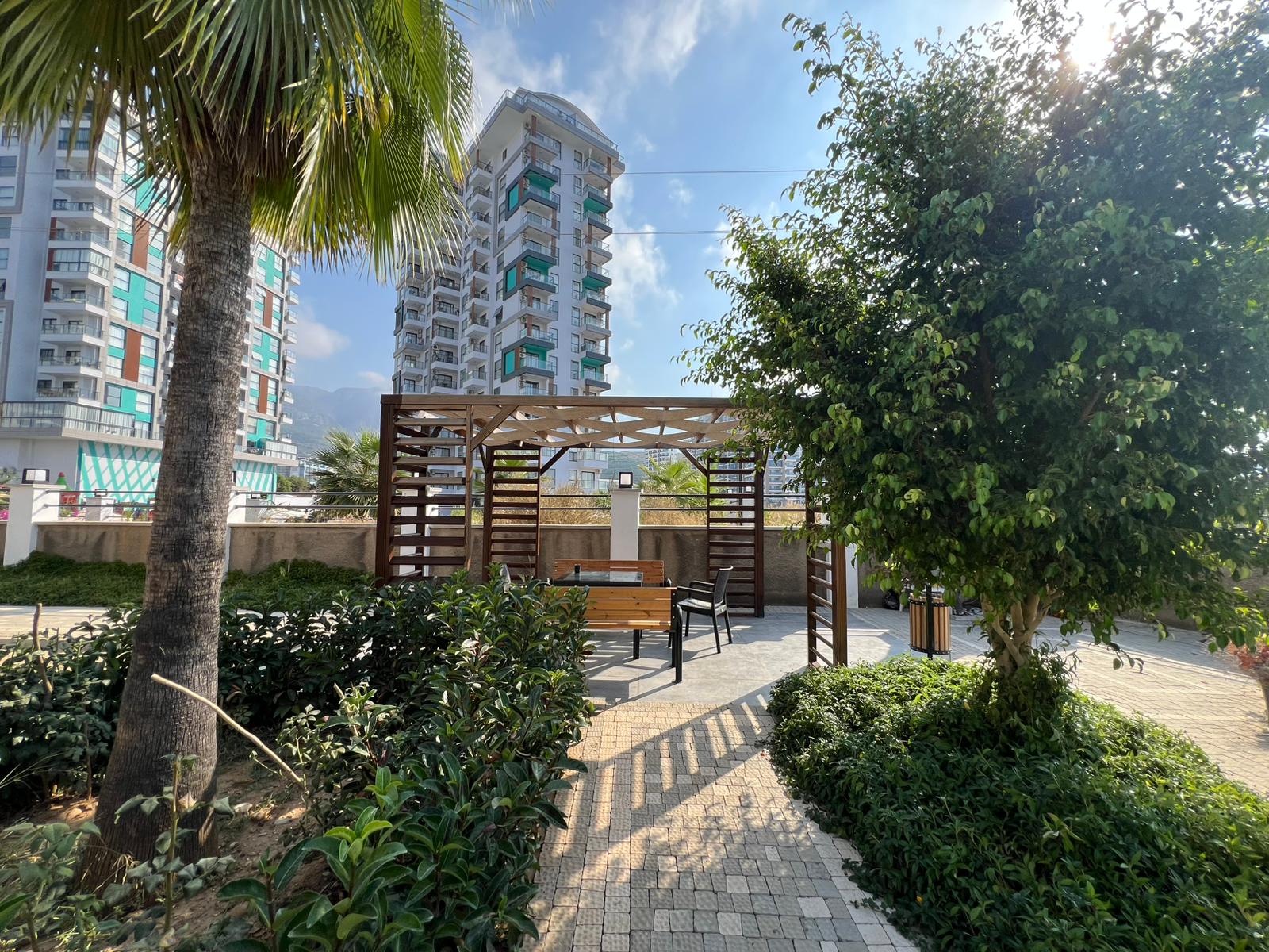 Уютная двухкомнатная квартира в живописном районе Махмутлар Алания. - Фото 9