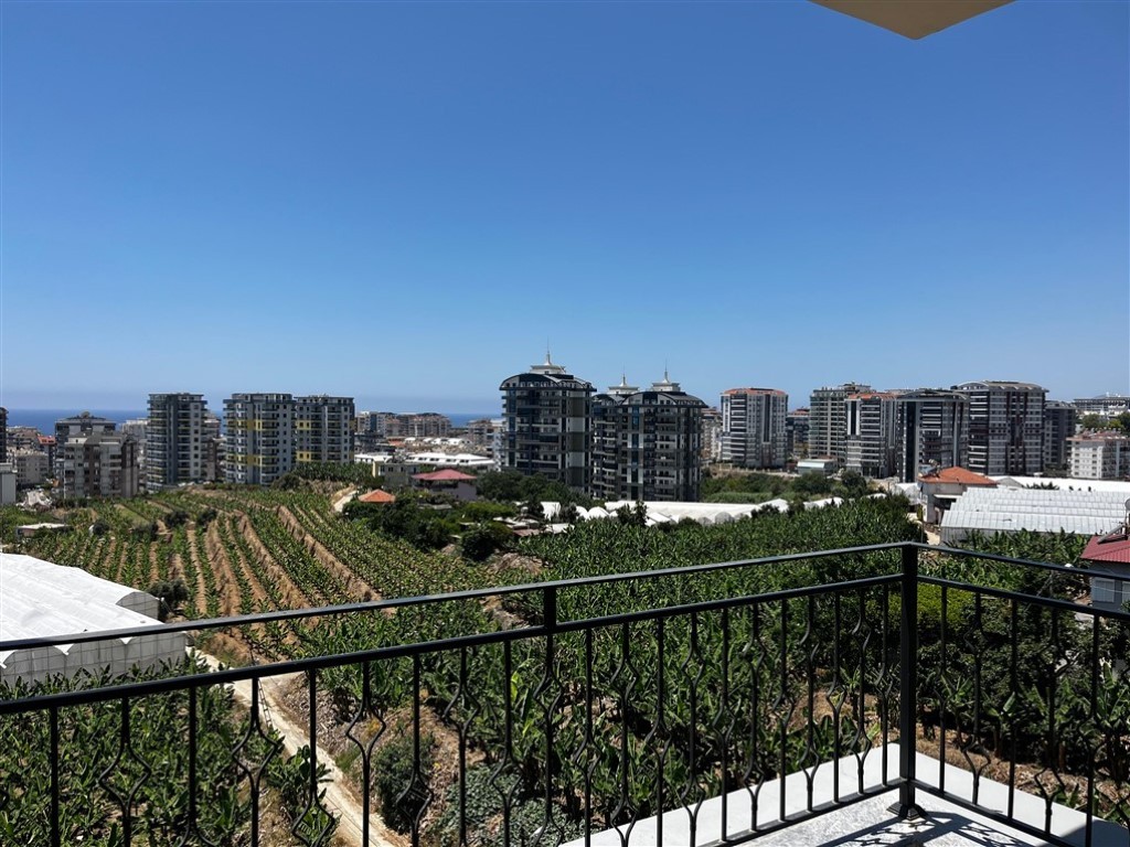 Квартира планировкой 2+1 с видом на море и город в районе Махмутлар Аланья.  - Фото 19