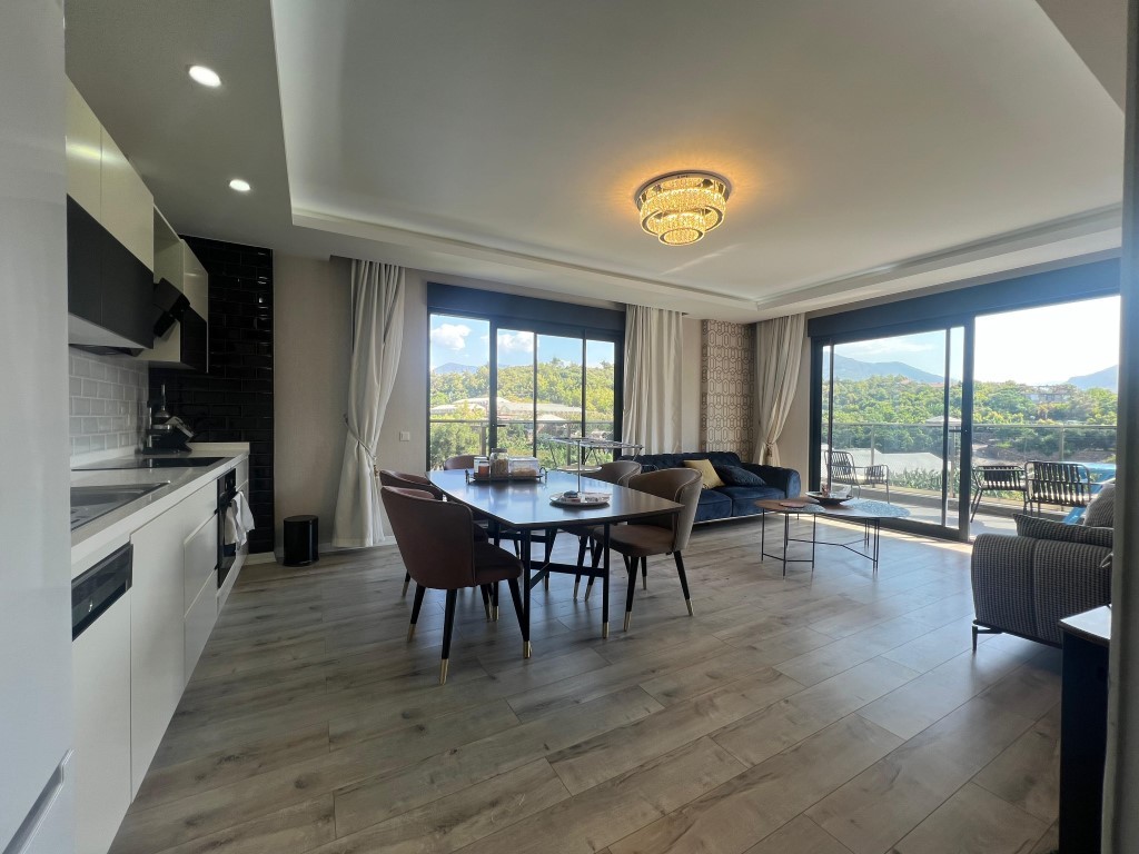 Жизнь среди природы и тишины — квартира 2+1 в районе Тосмур Аланья.