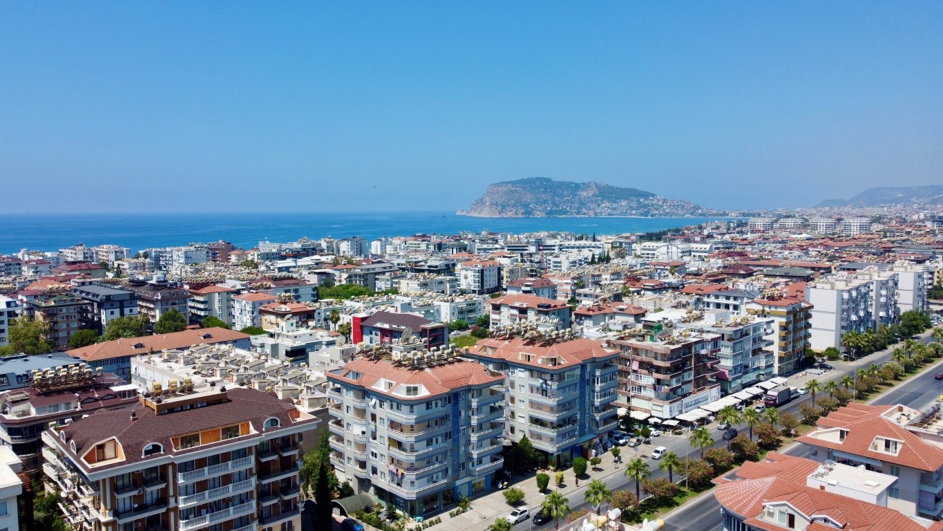 Просторная квартира в 400 метрах от пляжа район Оба Аланья.  - Фото 3