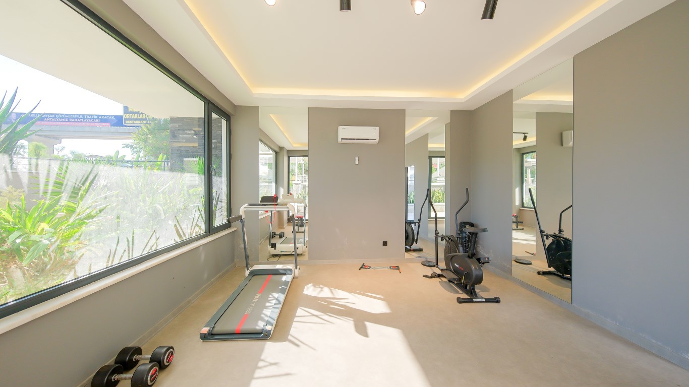 Мебелированная квартира планировкой 1+1 на первой береговой линии район Кестель Аланья.  - Фото 17