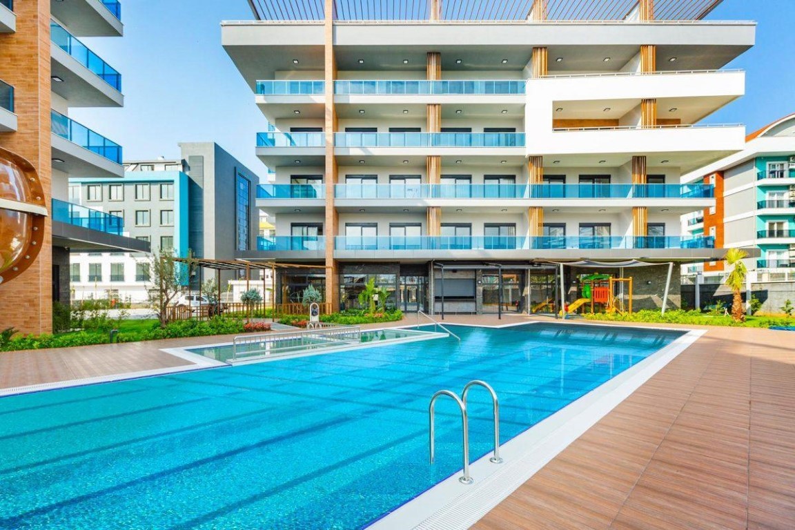 Просторная мебелированная квартира в современном комплексе район Оба Аланья.