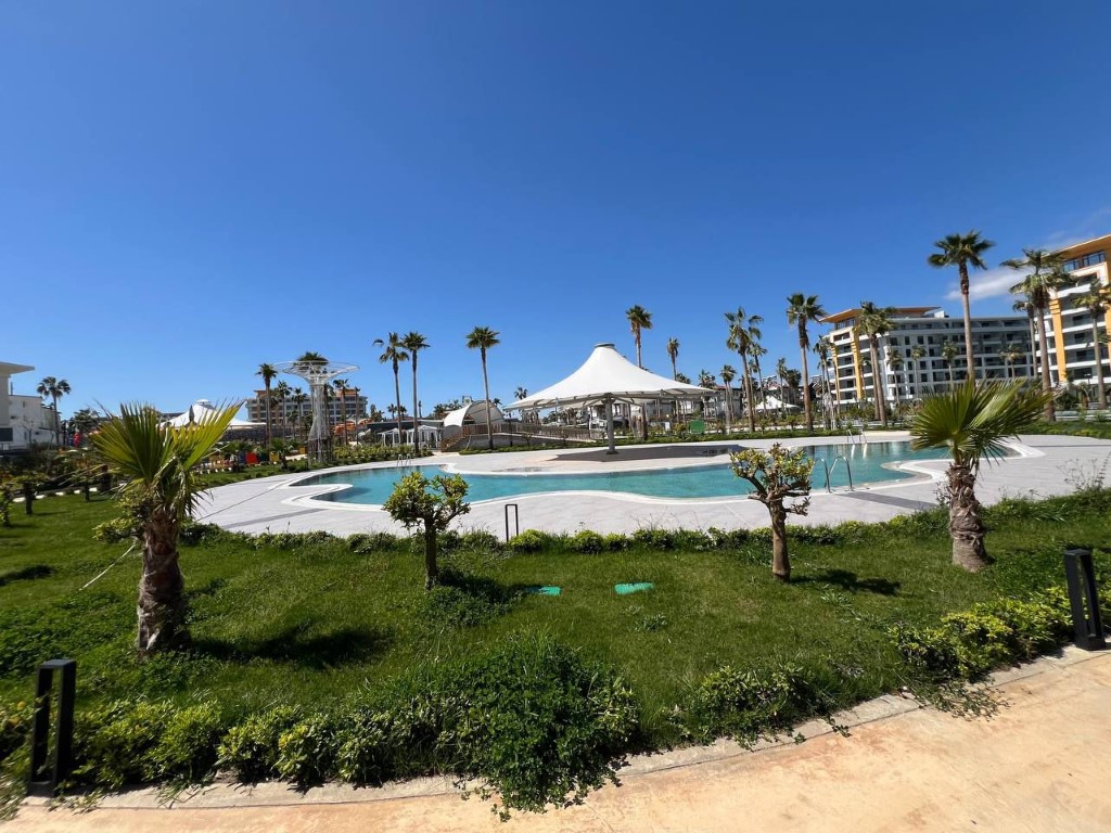 Двухкомнатная квартира в комплексе с инфраструктурой 5★ район Тюрклер Аланья.  - Фото 14