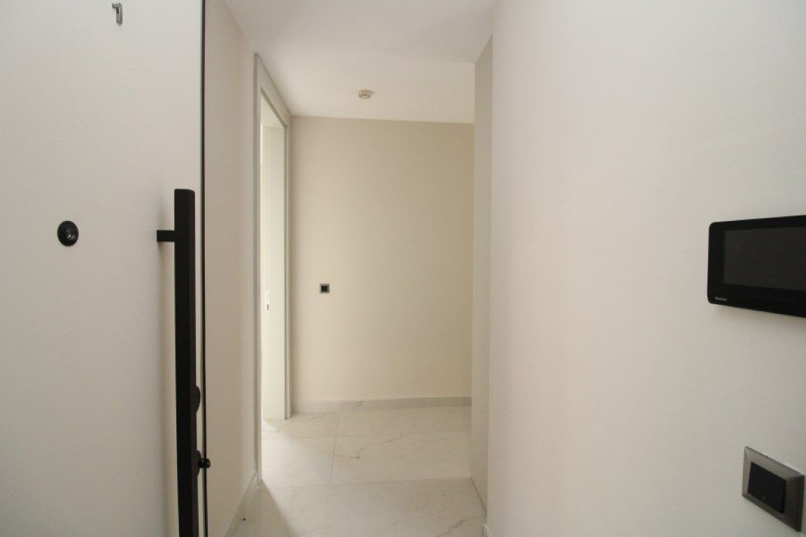 Трехкомнатная квартира в 200 метрах от моря район Махмутлар Аланья.  - Фото 14