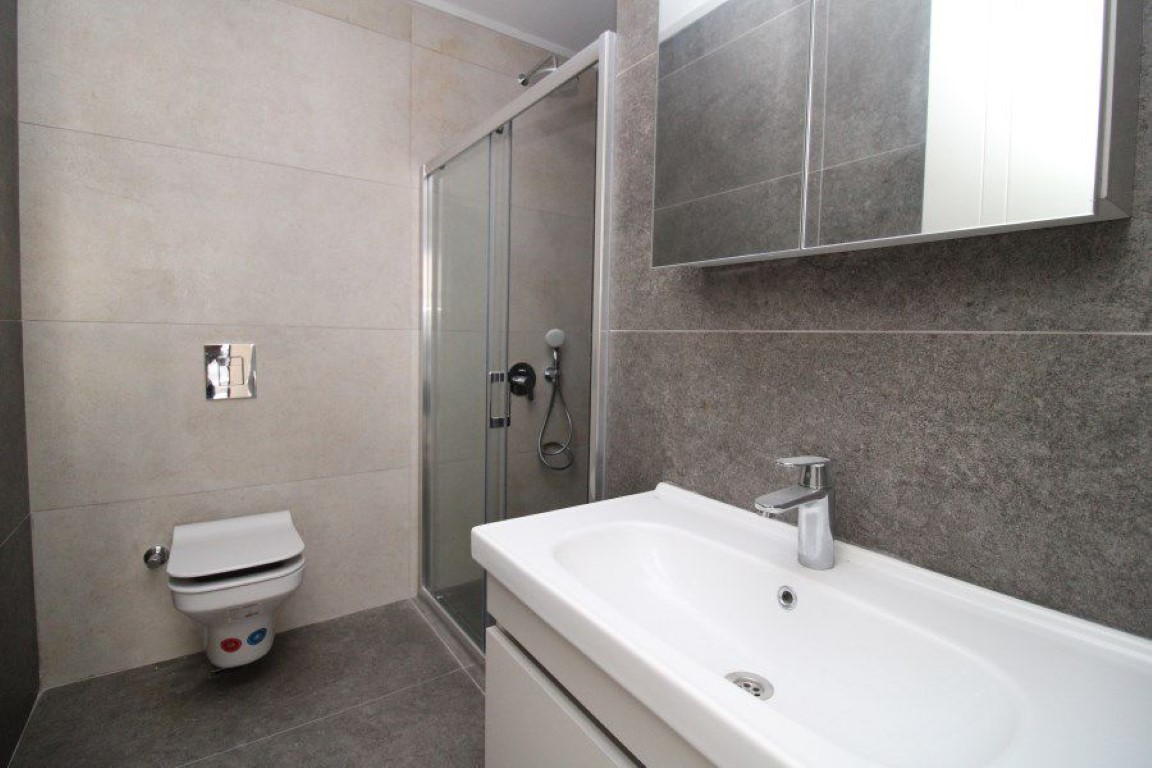 Трехкомнатная квартира в 200 метрах от моря район Махмутлар Аланья.  - Фото 27