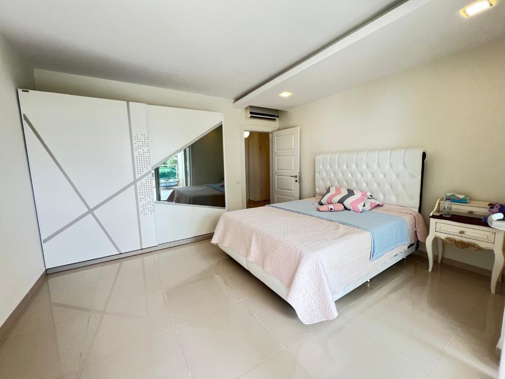 Шикарный мебилированный садовый дуплекс район Каргыджак Аланья.  - Фото 24