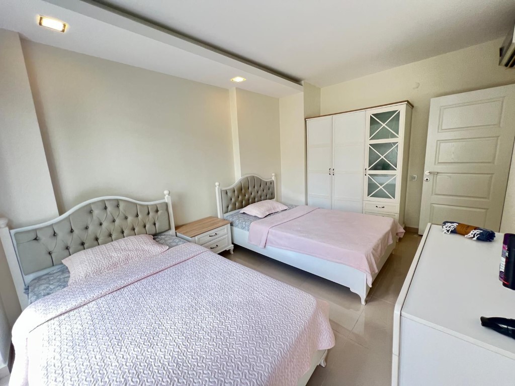 Шикарный мебилированный садовый дуплекс район Каргыджак Аланья.  - Фото 27