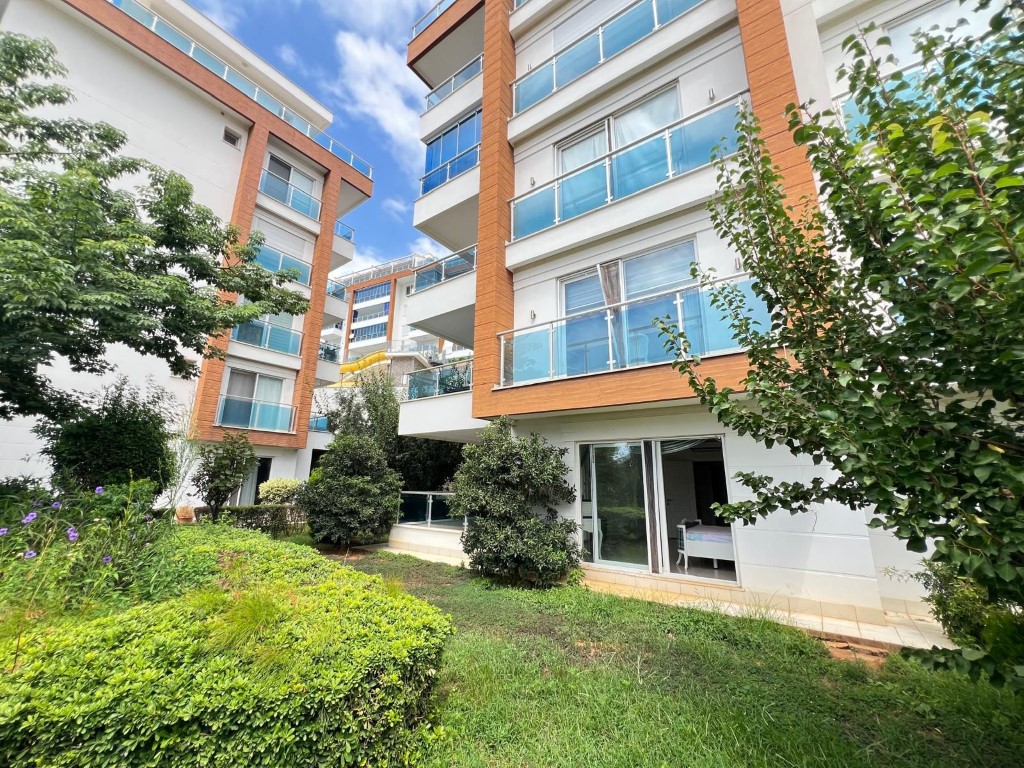 Шикарный мебилированный садовый дуплекс район Каргыджак Аланья.  - Фото 49