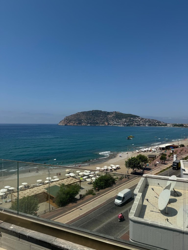 Пентхаус в премиальном жилом комплексе у моря в сердце Аланьи. - Фото 28