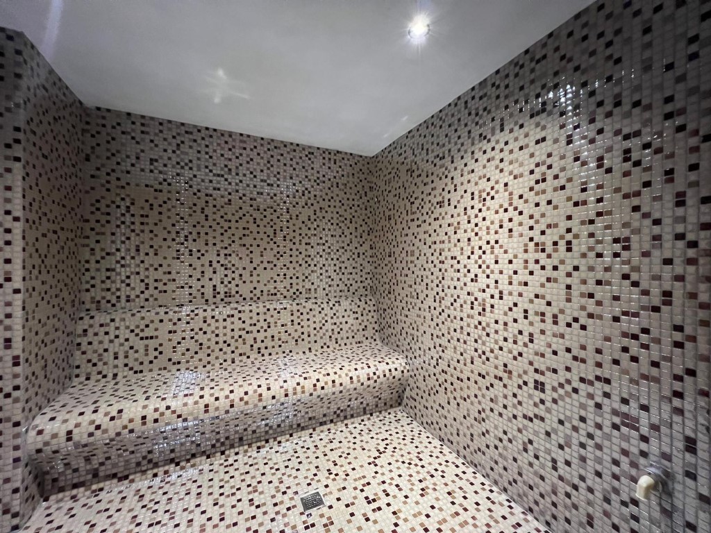 Двухкомнатная квартира 50 м² в центре города — 370 м до моря - Фото 13