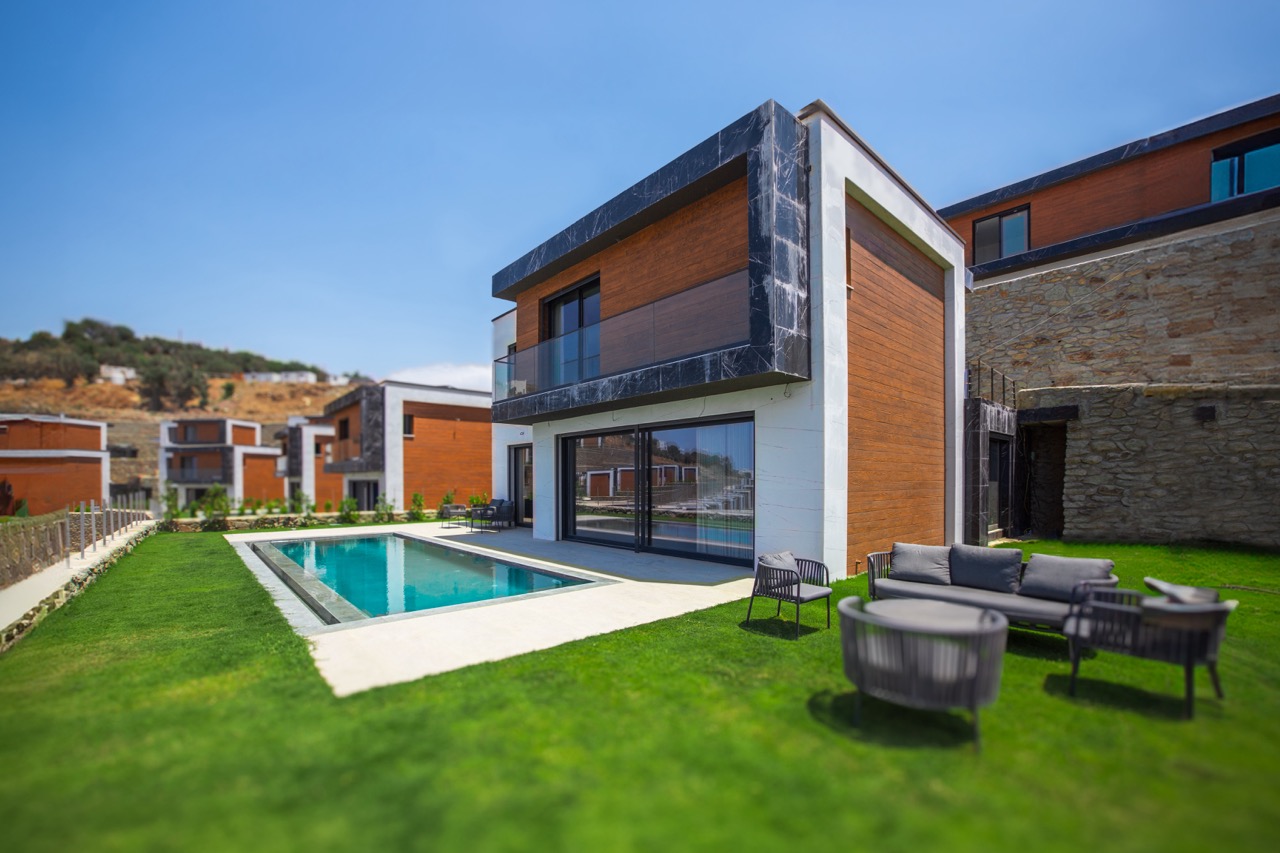 Двухэтажные виллы с личным бассейном рядом с морем в Бодруме  - Фото 11