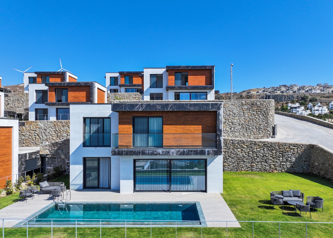 Двухэтажные виллы с личным бассейном рядом с морем в Бодруме  - Фото 3