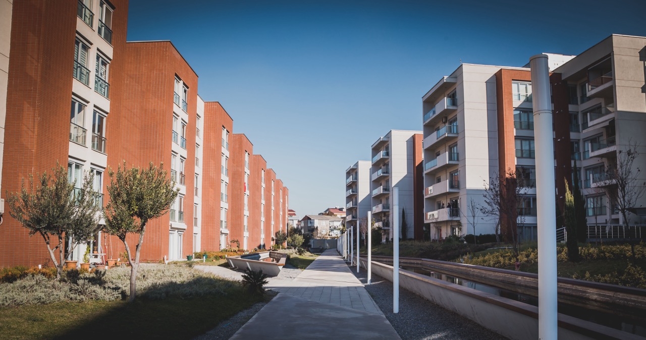 Апартаменты рядом со Стамбулом в прибрежном районе - Фото 2