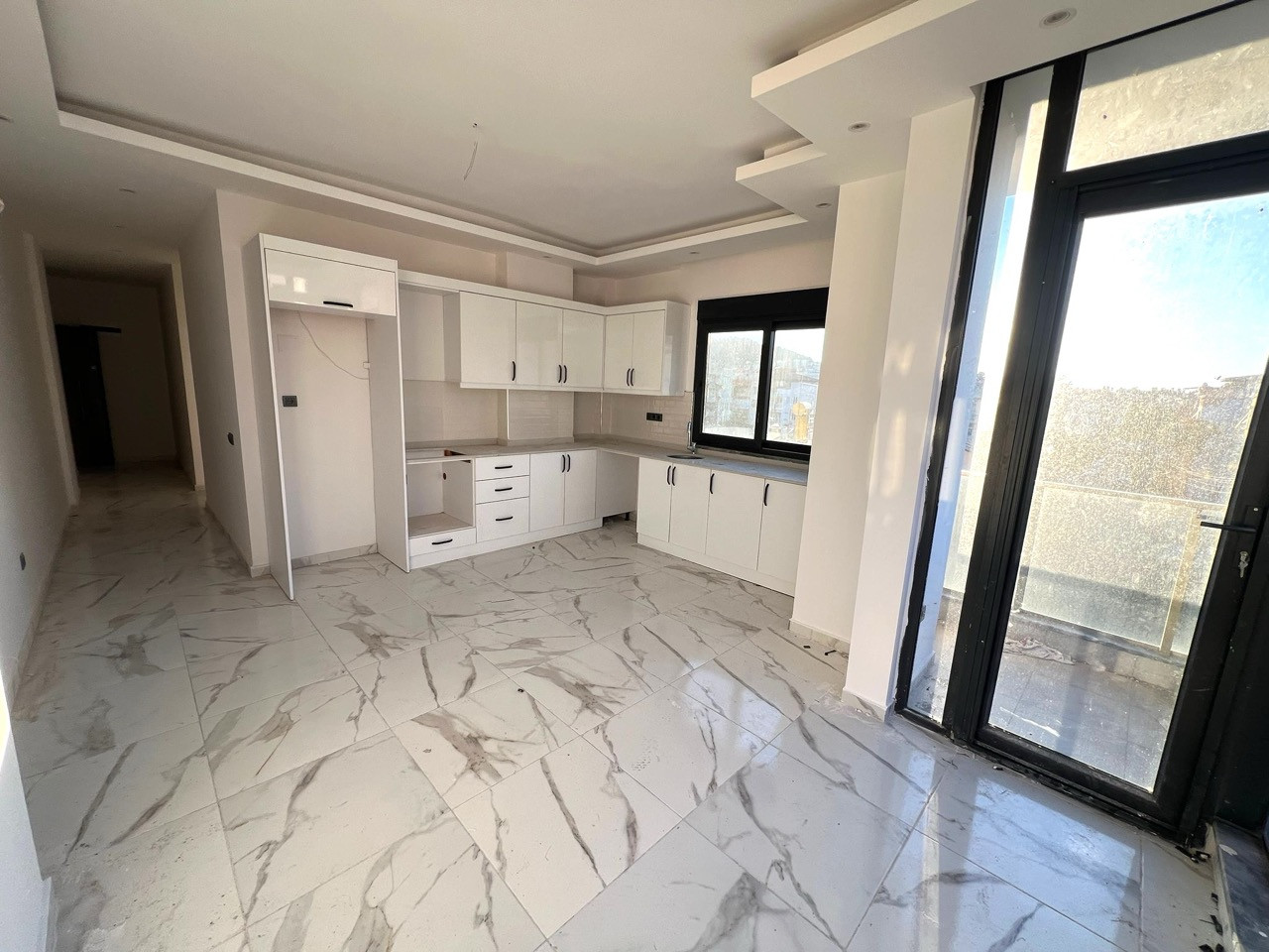 Квартира 2+1 в центре Аланьи в 150 м от моря - Фото 3