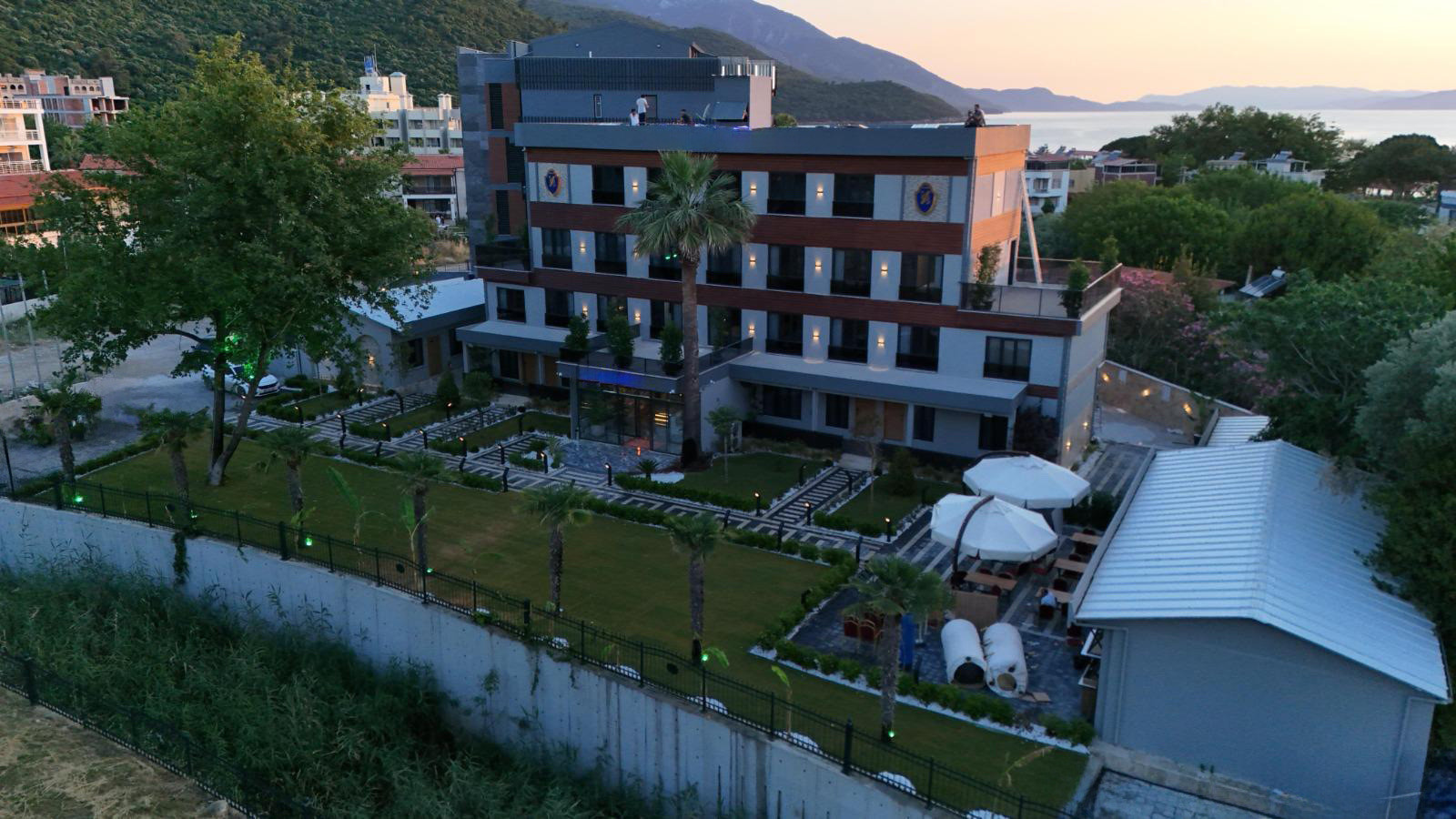 Отель у Эгейского моря в Кушадасы — действующий бизнес с полной загрузкой