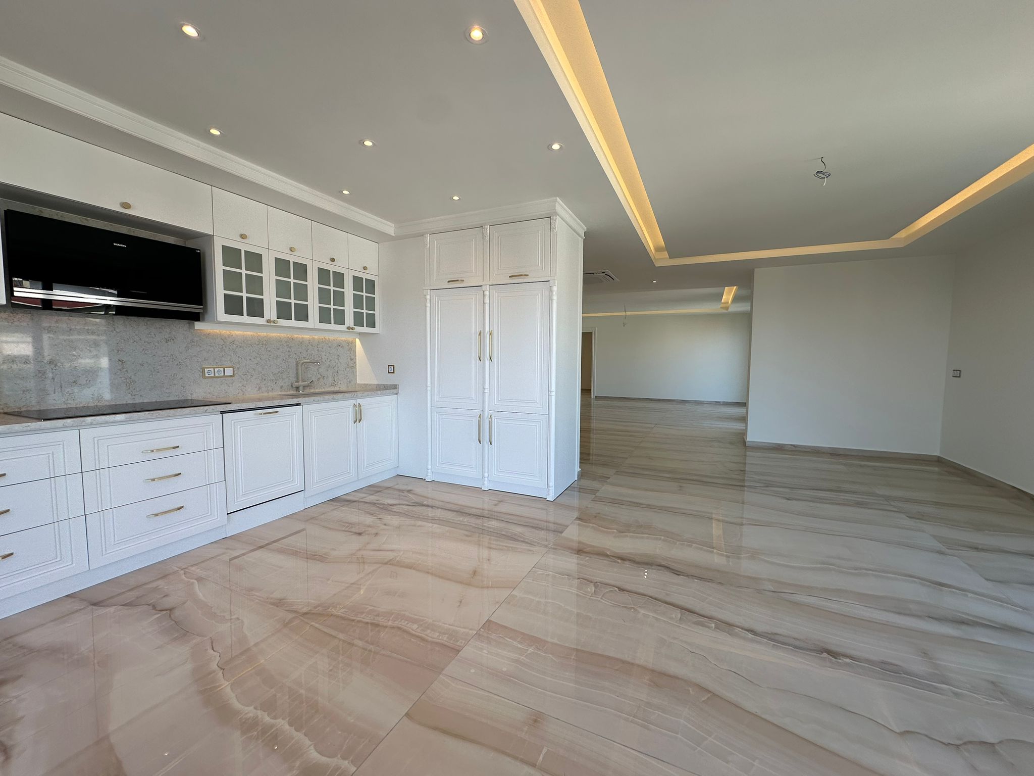 Просторные апартаменты 5+1 в центре Алании — 325 м², 600 м до моря - Фото 14