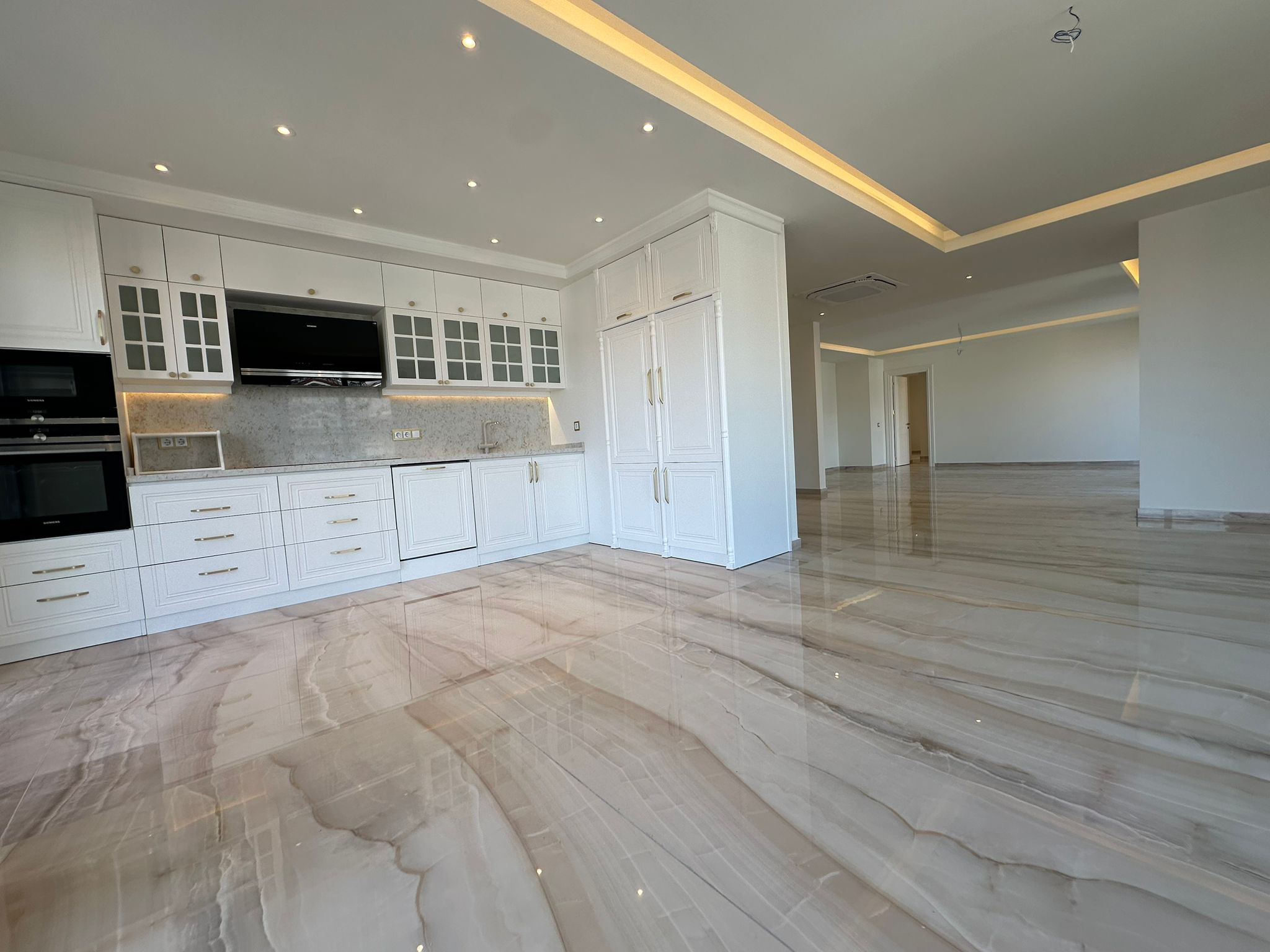 Просторные апартаменты 5+1 в центре Алании — 325 м², 600 м до моря - Фото 18