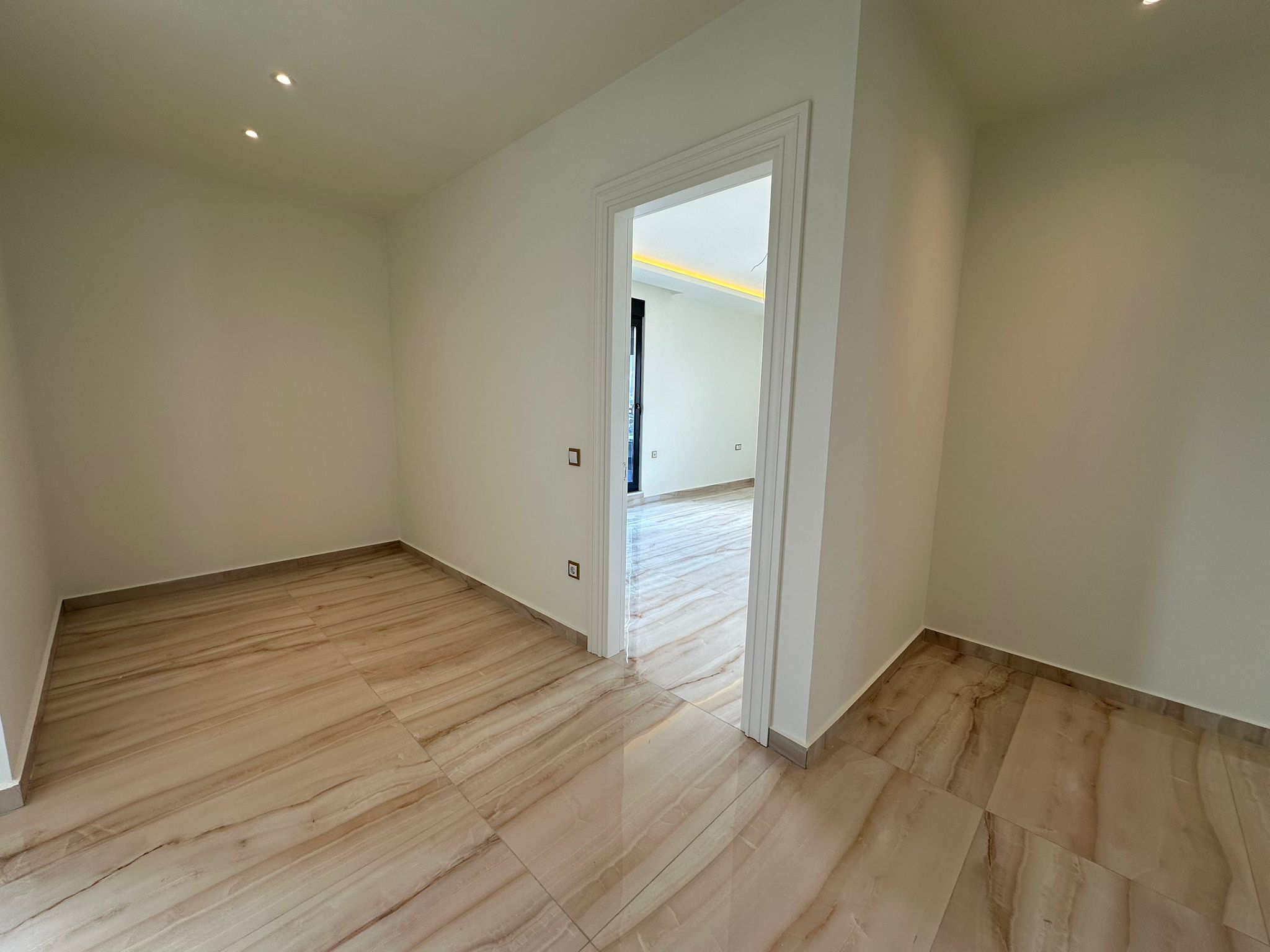 Просторные апартаменты 5+1 в центре Алании — 325 м², 600 м до моря - Фото 33