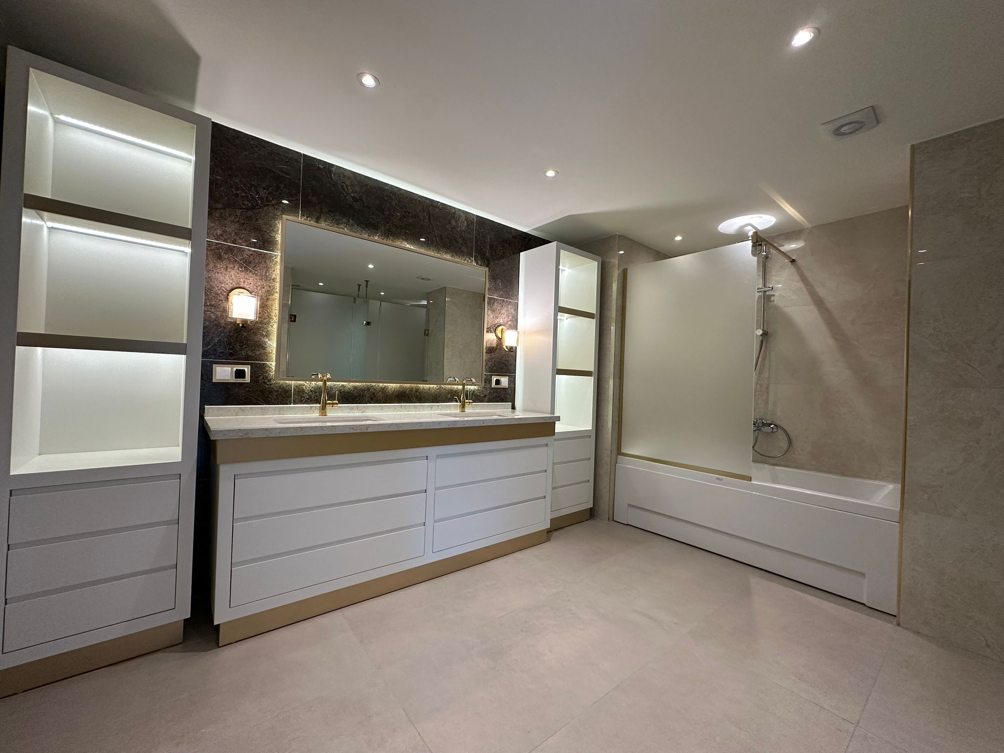 Просторные апартаменты 5+1 в центре Алании — 325 м², 600 м до моря - Фото 35