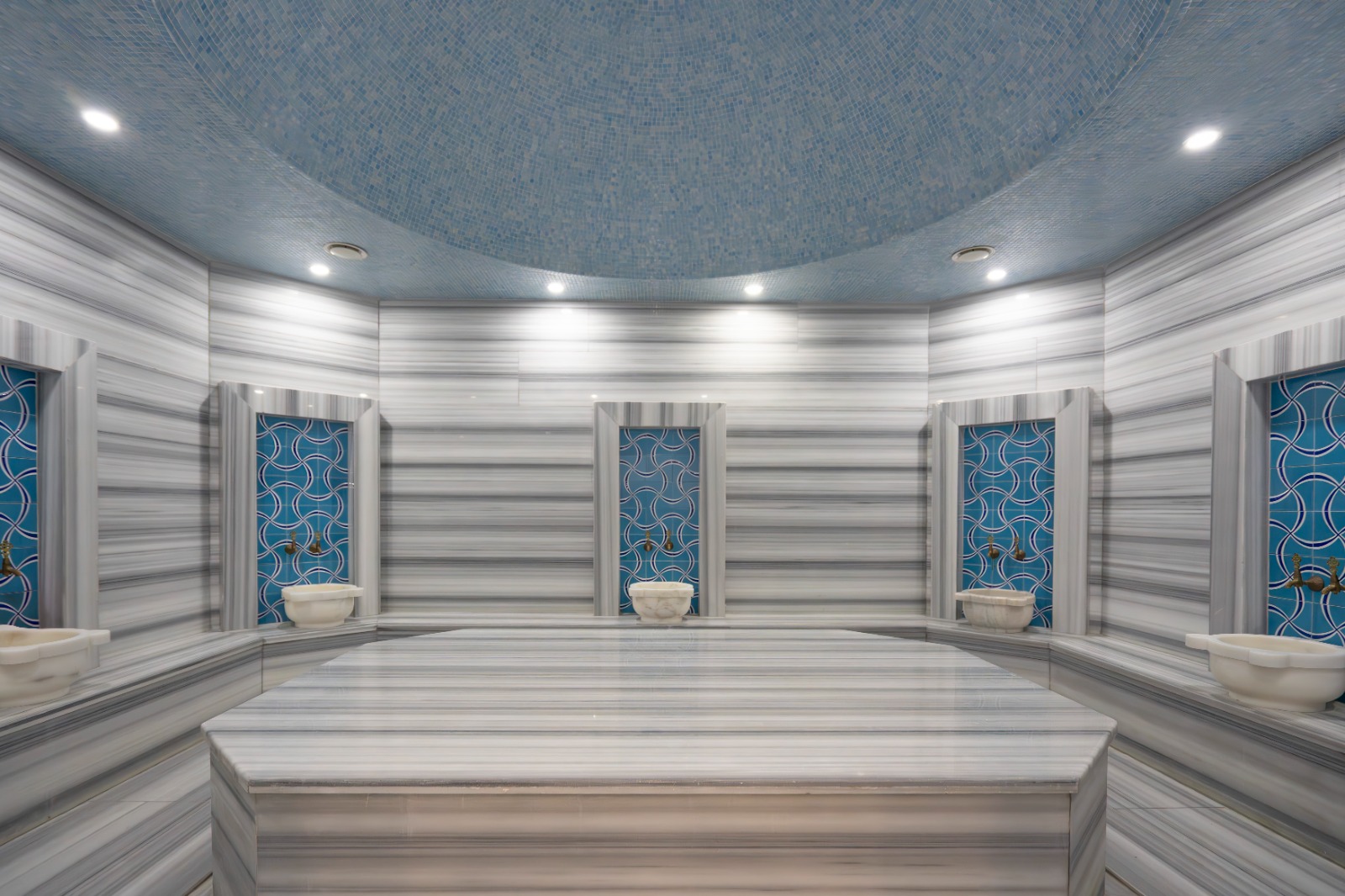 Двухуровневая квартира 4+1 в Алании в районе Оба с развитой инфраструктурой и возможностью получения гражданства - Фото 10