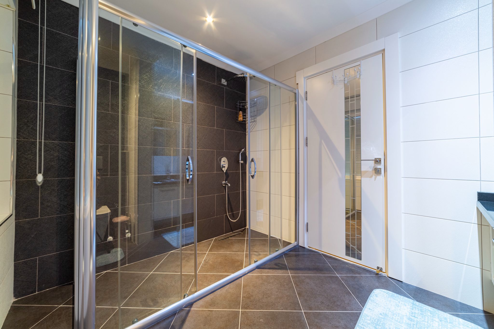 Двухуровневые апартаменты 3+1 в Тосмуре — 201 м² с видом на море, 250 м до пляжа - Фото 32