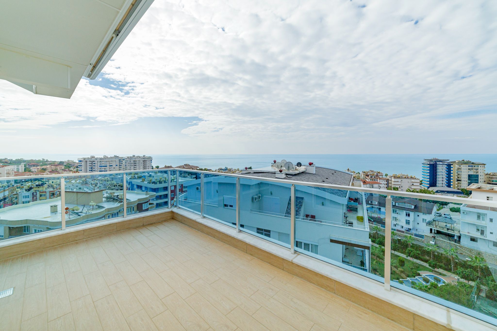 Двухуровневые апартаменты 3+1 в Тосмуре — 201 м² с видом на море, 250 м до пляжа - Фото 17