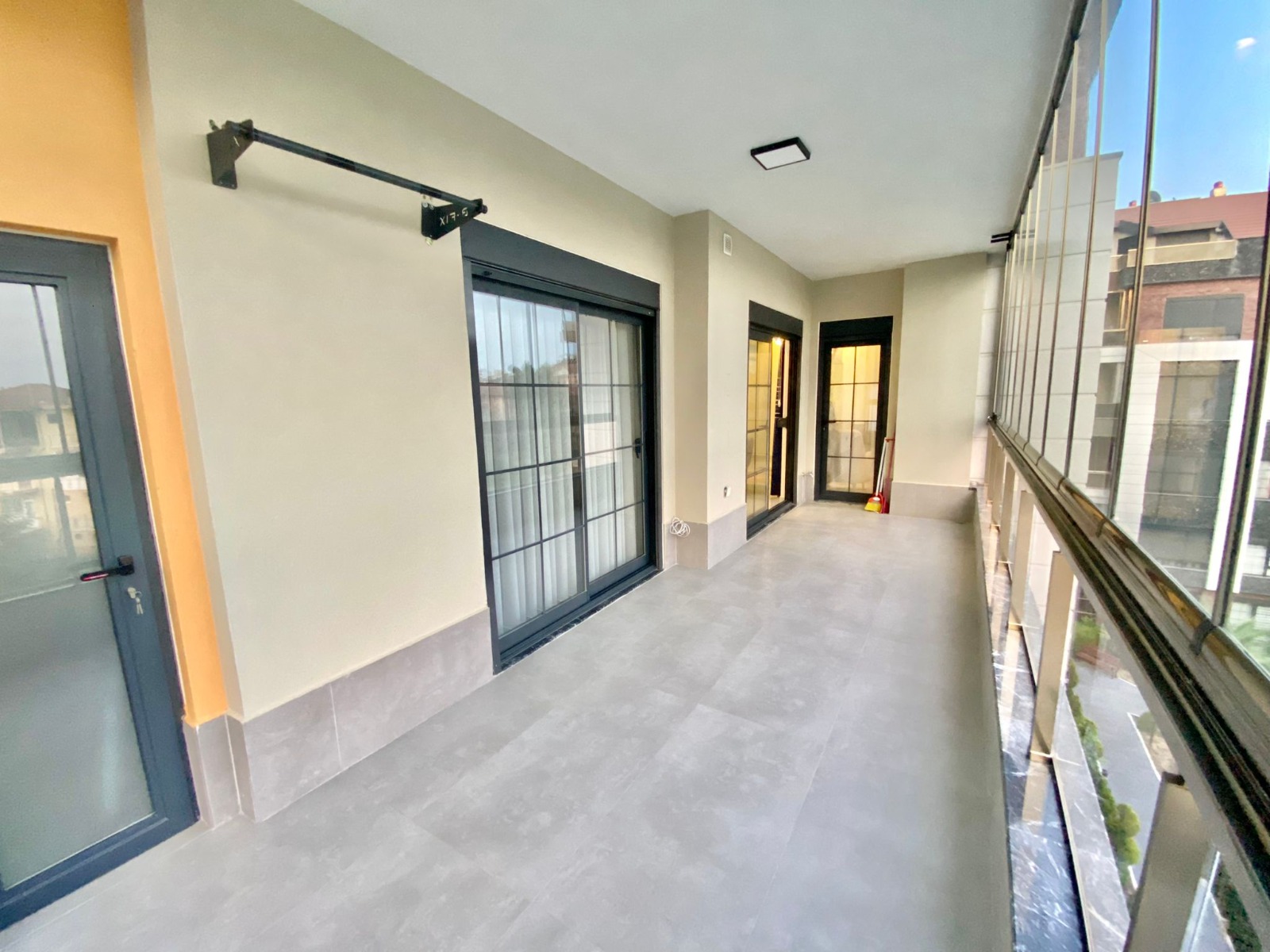 Меблированные апартаменты 4+1 в Оба — 170 м² в современном комплексе - Фото 4