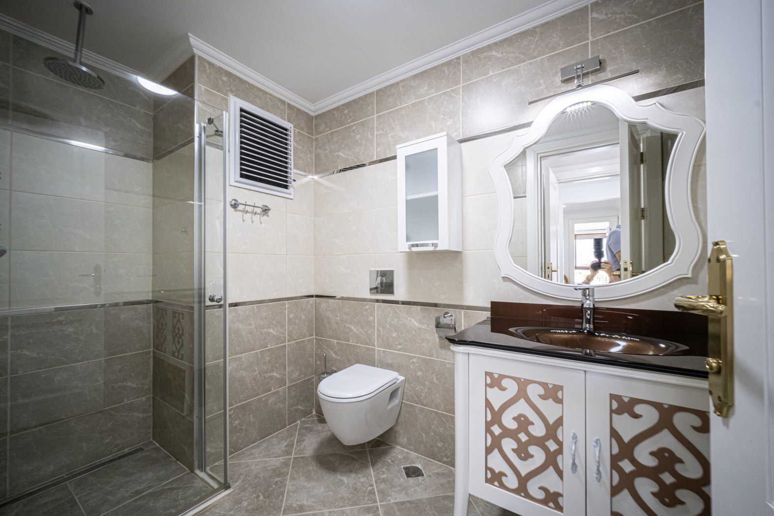 Меблированные апартаменты 3+1 в Оба, Алания — 155 м², на первой береговой линии с видом на море  - Фото 17