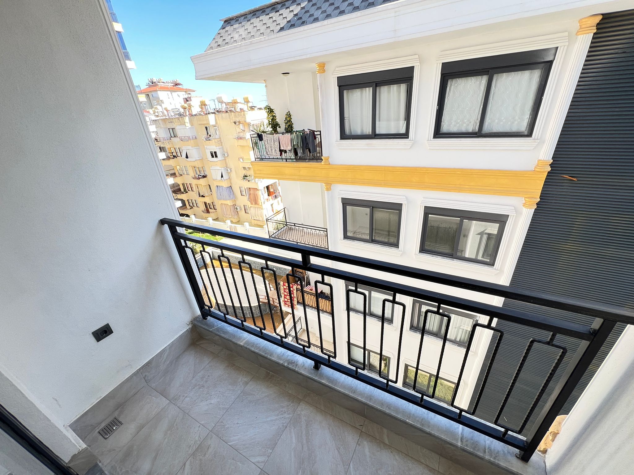 Меблированный дуплекс 3+1 в центре Алании в 700 м от пляжа - Фото 15