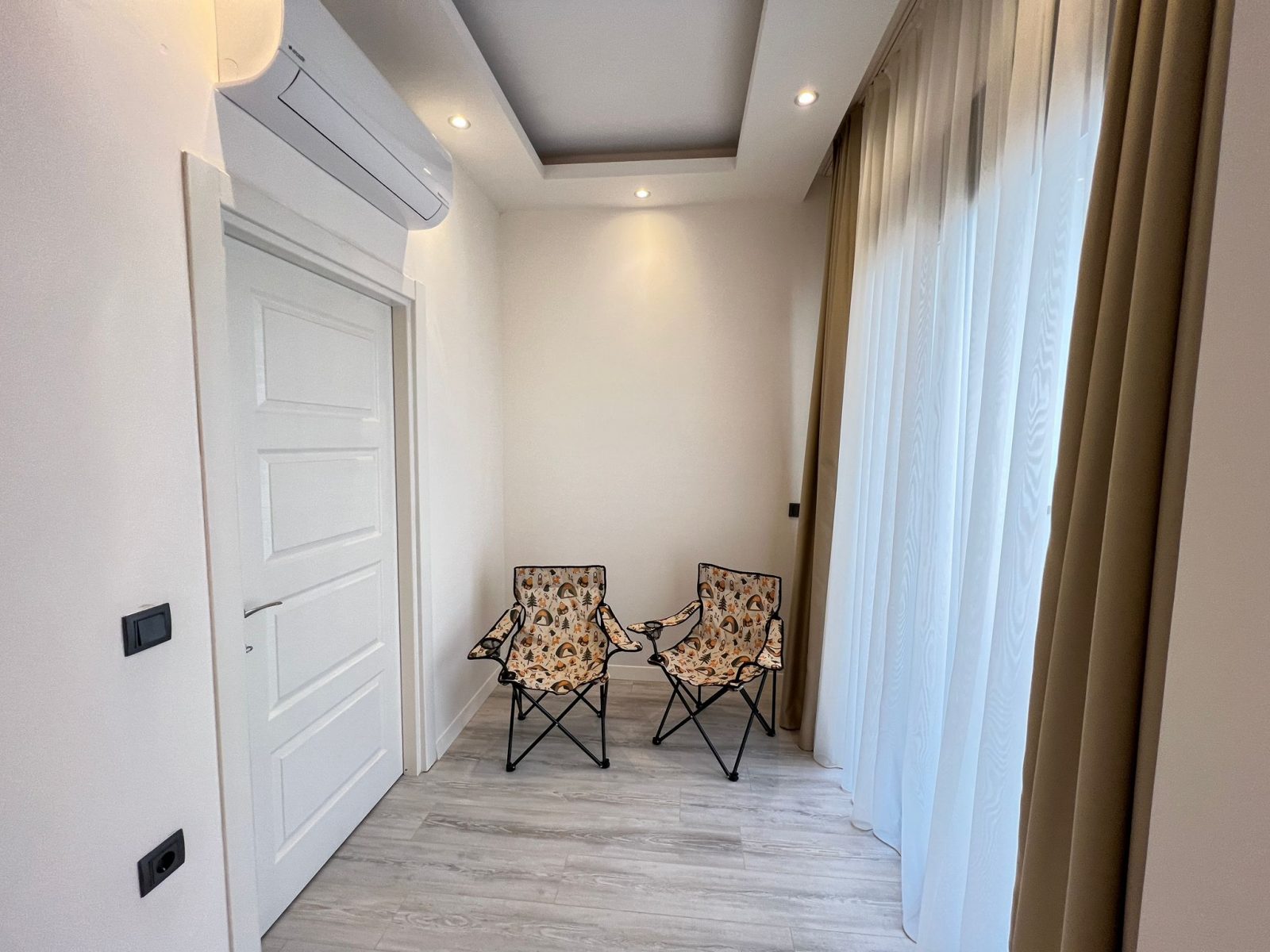 Меблированный дуплекс 3+1 в центре Алании в 700 м от пляжа - Фото 14