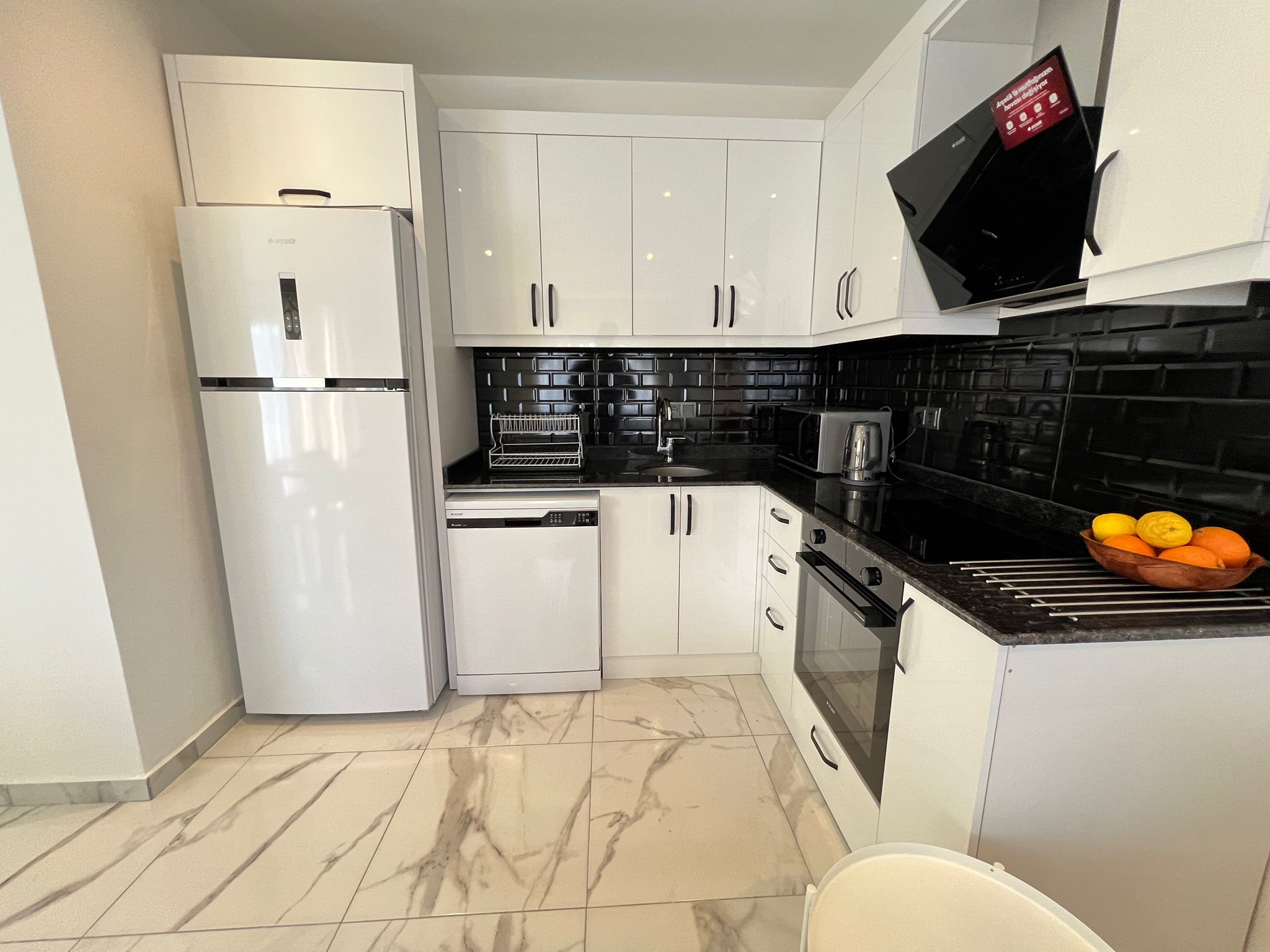 Меблированный дуплекс 3+1 в центре Алании в 700 м от пляжа - Фото 9