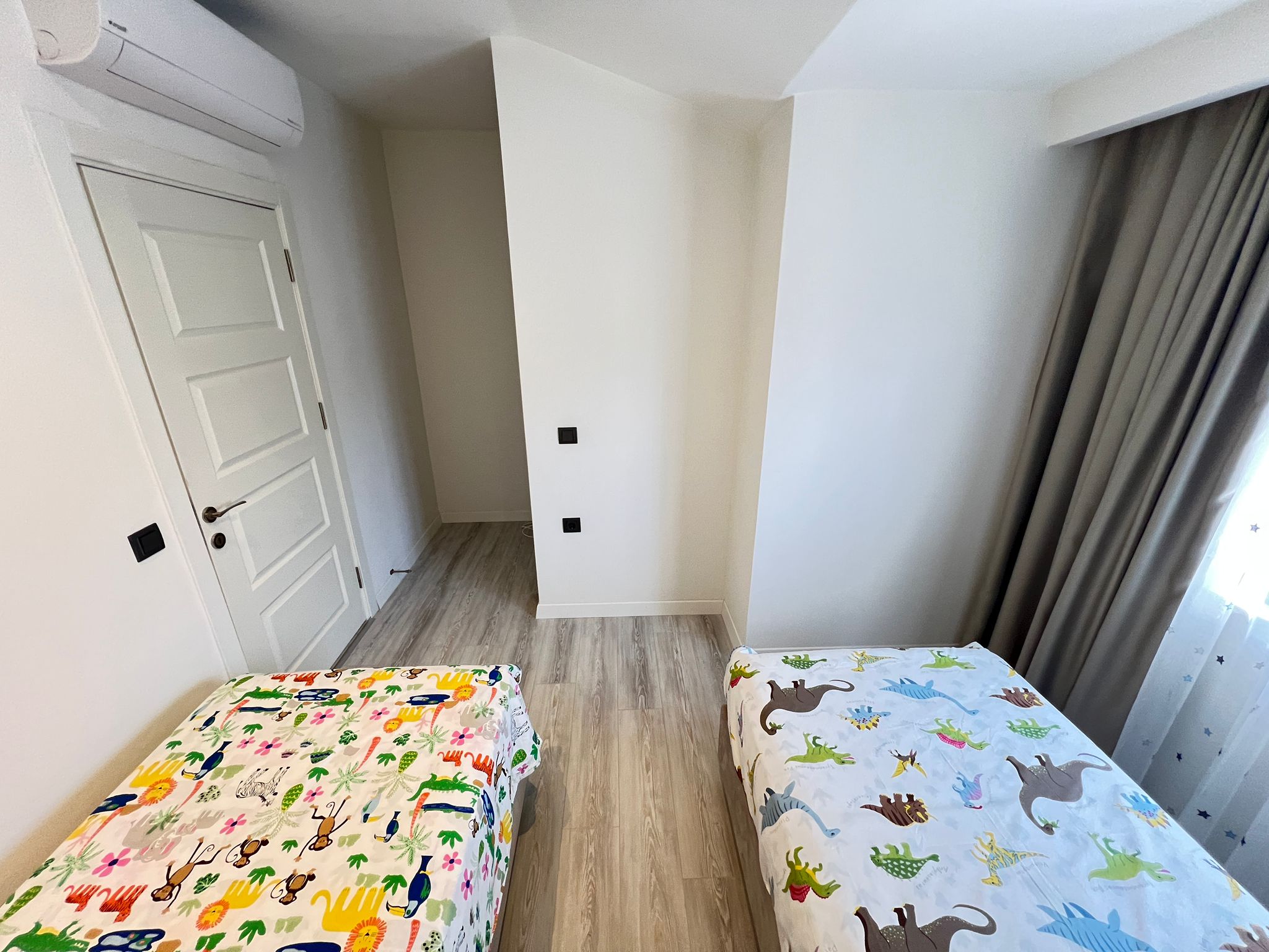 Меблированный дуплекс 3+1 в центре Алании в 700 м от пляжа - Фото 20