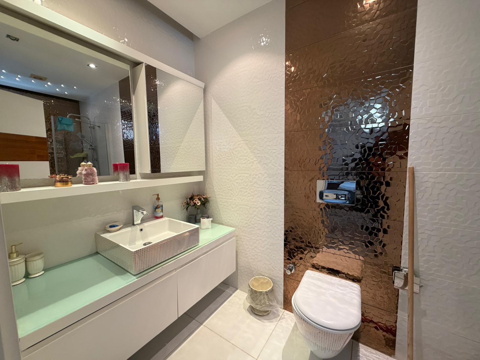 Просторный меблированный дуплекс 3+1 в Аланье, 350 м от пляжа Клеопатра - Фото 13