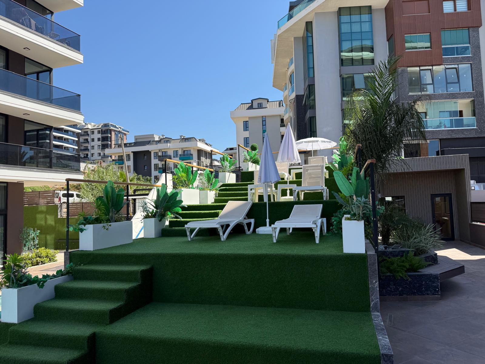 Апартаменты 1+1 в комплексе с инфраструктурой в районе Клеопатра, 450 м до пляжа - Фото 13