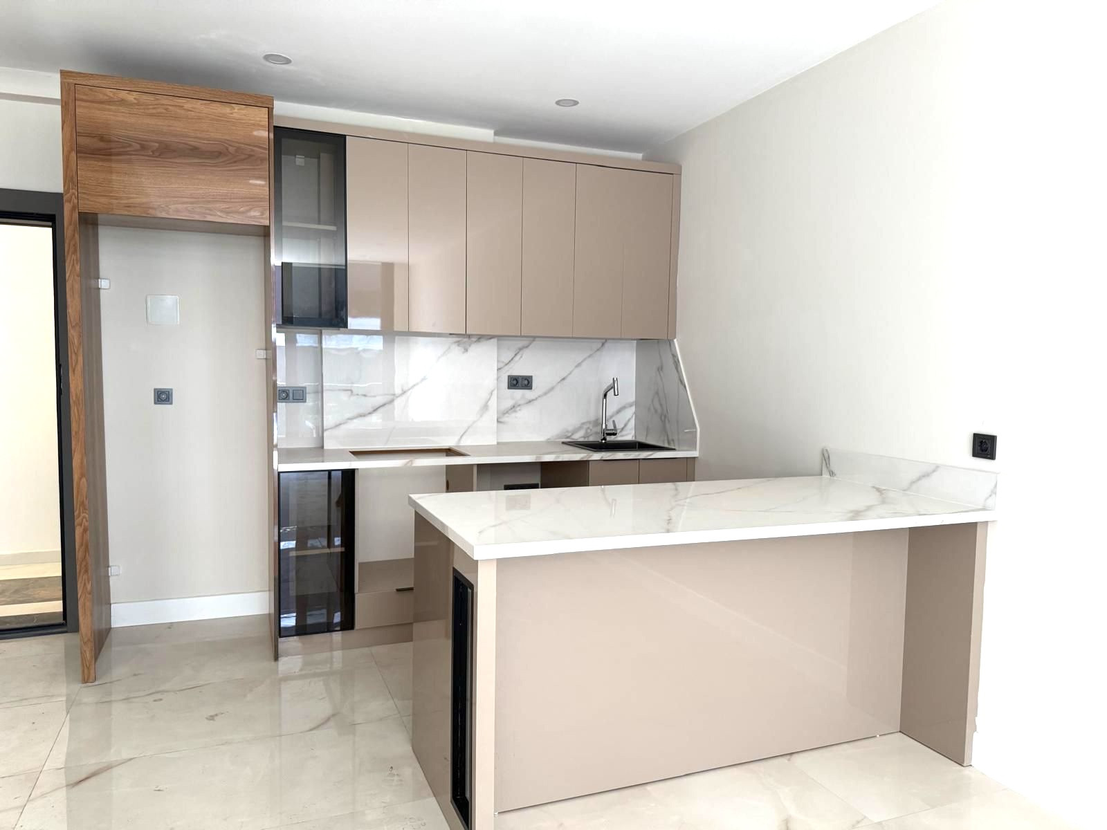 Апартаменты 1+1 в комплексе с инфраструктурой в районе Клеопатра, 450 м до пляжа - Фото 16